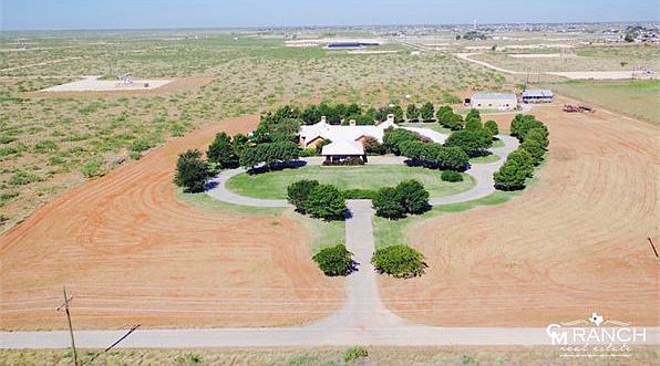 1st image of E Goldenrod Dr