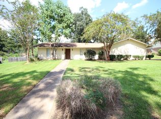 153 Old Canton Hill Dr, Jackson, MS 39211