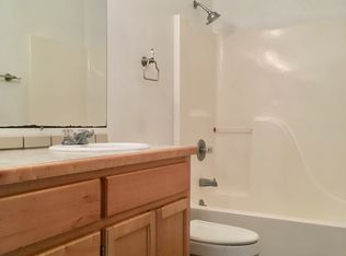 916 Singley Ave #B, Gulfport, MS 39507
