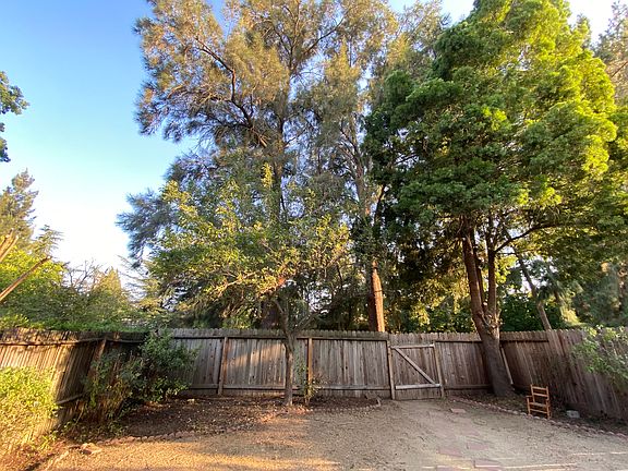 5th image of 710 Barcelona Ave