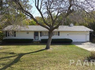 8100 N Ford Rd, Edwards, IL 61528