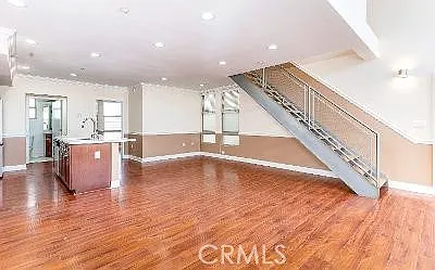 596 S Brea Blvd #LOFT — Photo 4