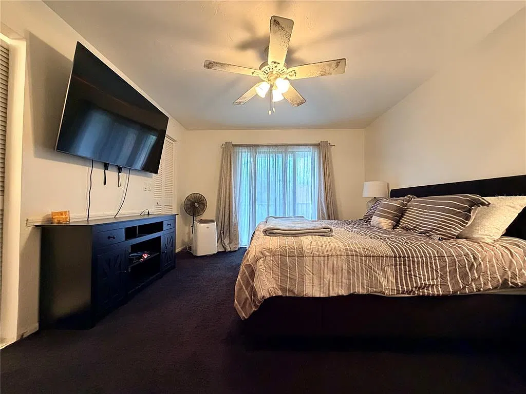 3 bed, 2.5 bath, 1510 sqft, $2,200 — Photo 4