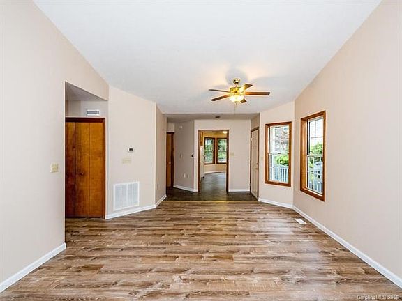 Living/dining area to kitchen