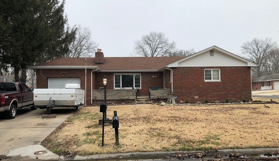 1st image of 5501 Ladue Dr