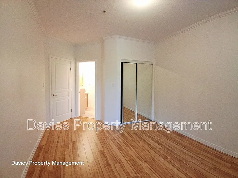 10403 122nd St NW #244 — Photo 9