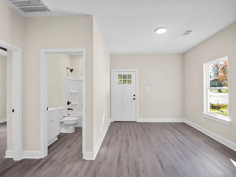 1523 S Cedar St — Photo 38