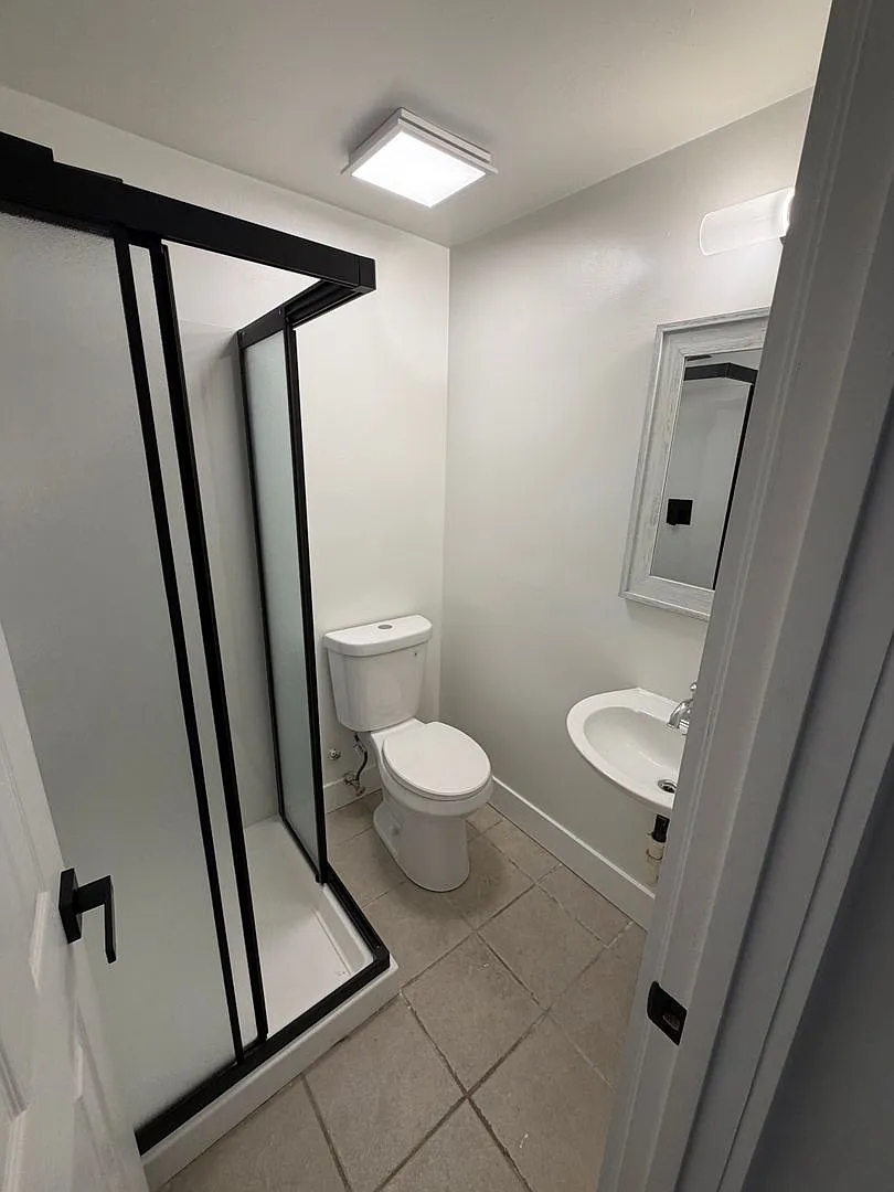 9381 B Neil Rd — Photo 3