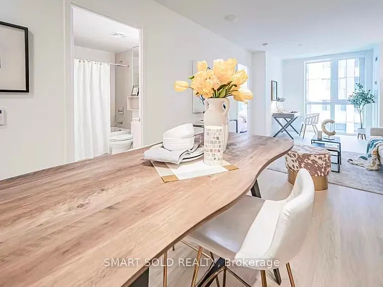 100 Dalhousie St #411 — Photo 8