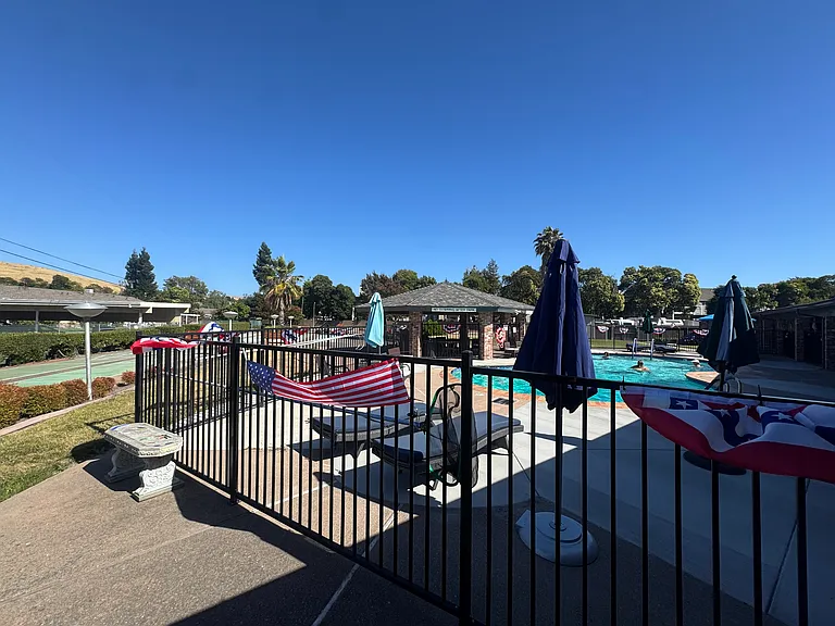 9032 Craydon Cir — Photo 12