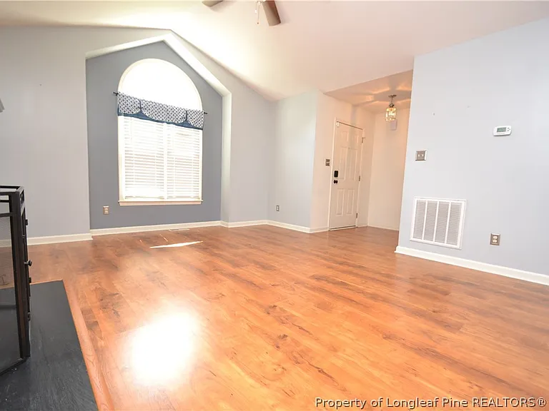 5909 Royal Coach Ct — Photo 4