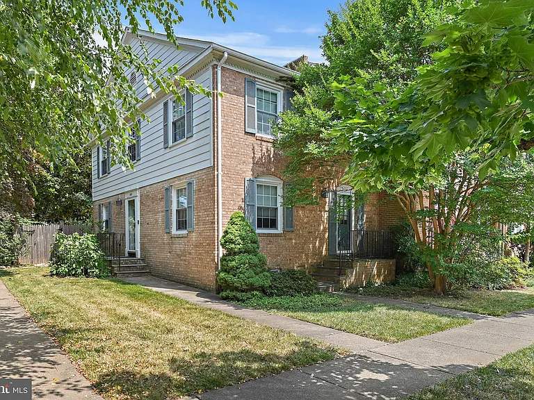5267 Leestone Ct — Photo 1