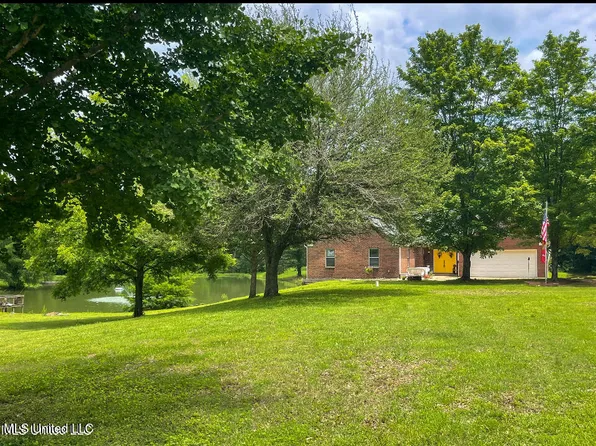 6640 Poplar Corner Rd, Walls, MS 38680