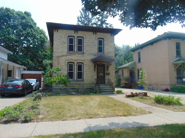 243 Lafayette St, Ionia, MI 48846