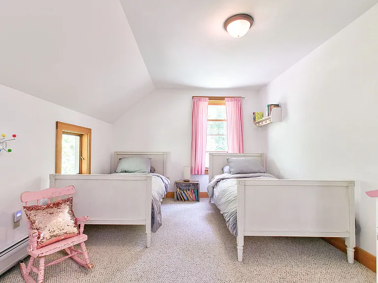 80 Mount Hunger Rd — Photo 23