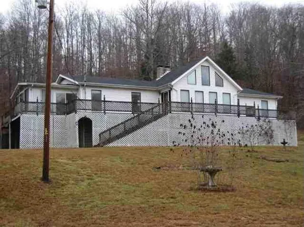 1550 King Branch Rd, Linden, TN 37096