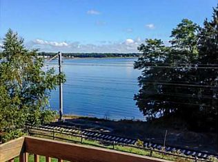 4162 Post Rd APT 8, East Greenwich, RI 02818