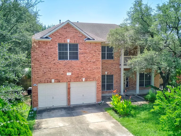 7021 Gentle Oak Dr — Photo 2