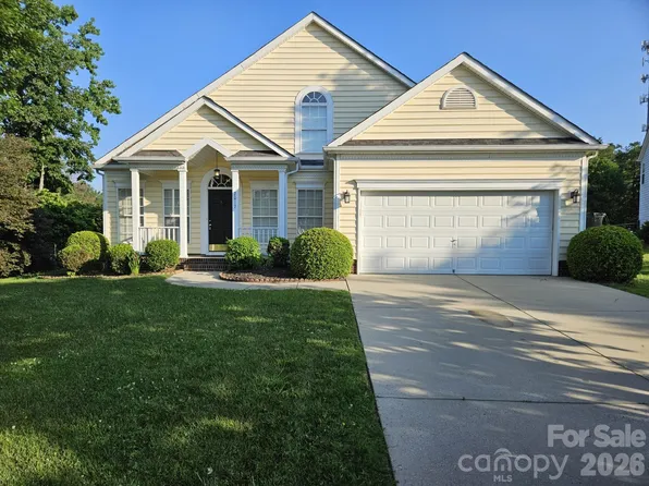2017 Legend Creek Ln, Mint Hill, NC 28227