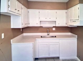 1136 NW 8th Ave #1-3, Fort Lauderdale, FL 33311
