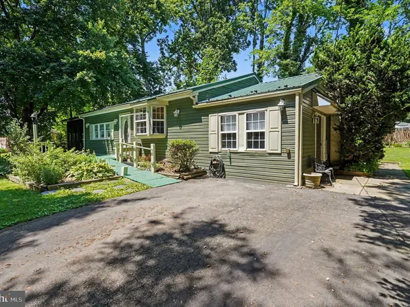 23 Bayside Dr, North East, MD 21901