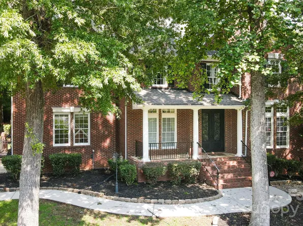 10610 Moss Mill Ln, Charlotte, NC 28277