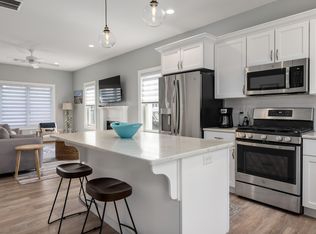 3 Colony Ln #3, Kennebunkport, ME 04046