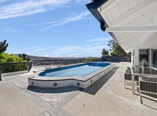 9933 Mozelle Ln, La Mesa, CA 91941