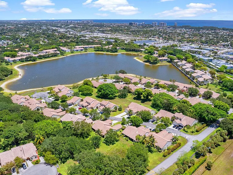 Windwood aerial view