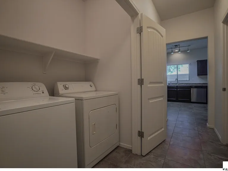 10225 W Camelback Rd #28 — Photo 12