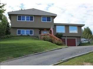 3613 N Point Dr, Anchorage, AK 99502