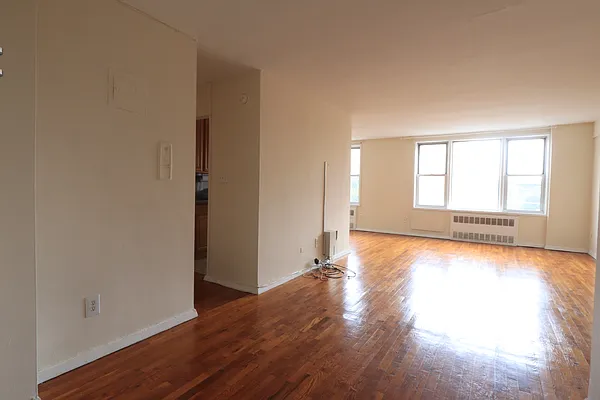 Rented by Douglas Elliman | media 9