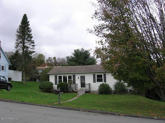 2nd image of 104 Crestmont Dr