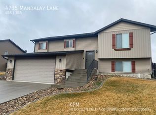 4735 Mandalay Ln, Rapid City, SD 57701