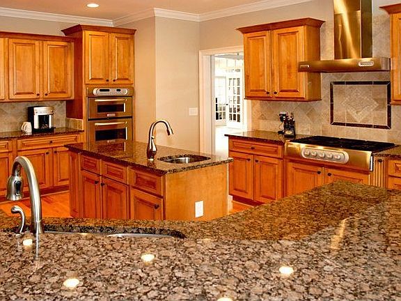 Gourmet Kitchen with Top of the Line appliances