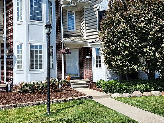 5th image of 35023 Windsor Dr