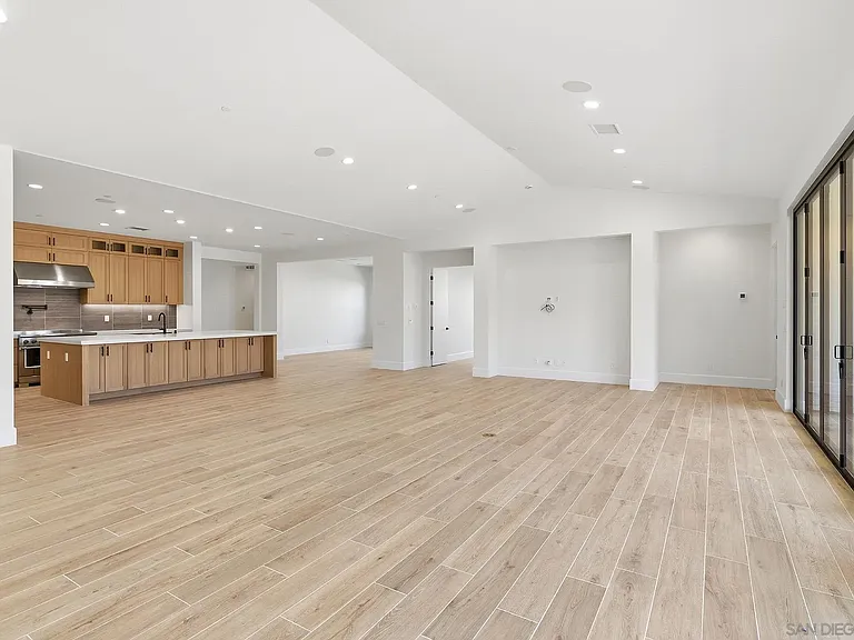 425 Bell Ranch Rd — Photo 11