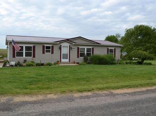 4858 Julian Rd SW, Amanda, OH 43102