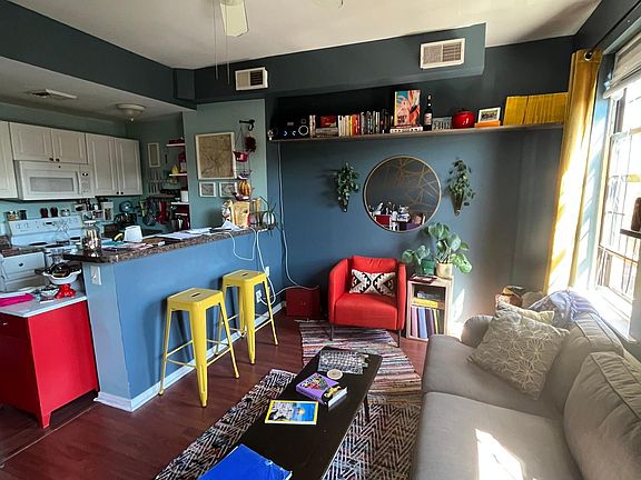 5th image of 1510 N Gratz St #3