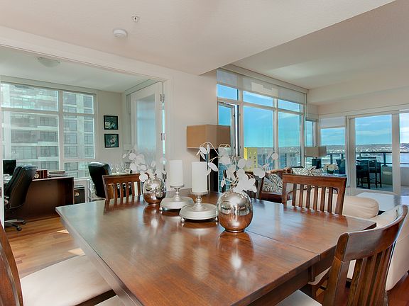 5th image of 1205 Pacific Hwy #1806