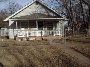 1036 Dearborn St, Augusta, KS 67010