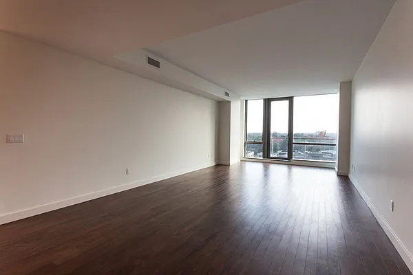 Sold by Nest Seekers International | media 2