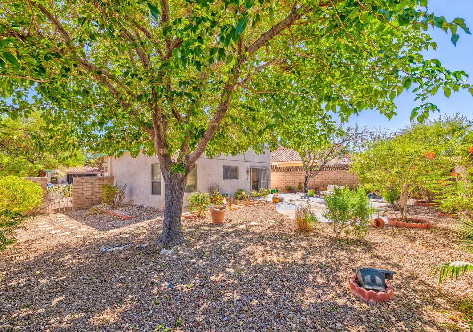 7686 Selby Court, Las Vegas, Nevada 89147 — Photo 4