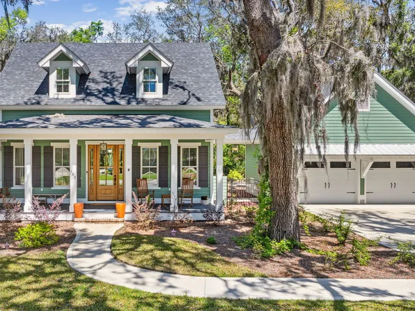 102 Elbert Lane St, Marys, GA 31558