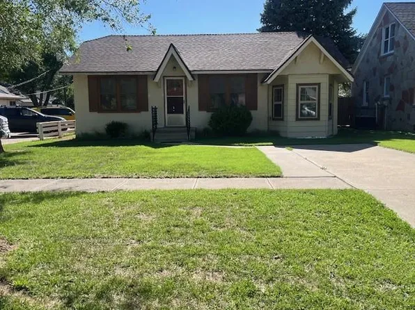 1316 Denver Ave, Dalhart, TX 79022