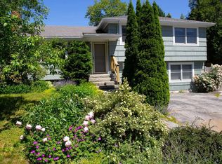 4 Pond View Rd, Cape Elizabeth, ME 04107