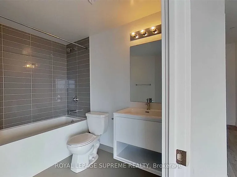 159 Wellesley St E #1508 — Photo 10