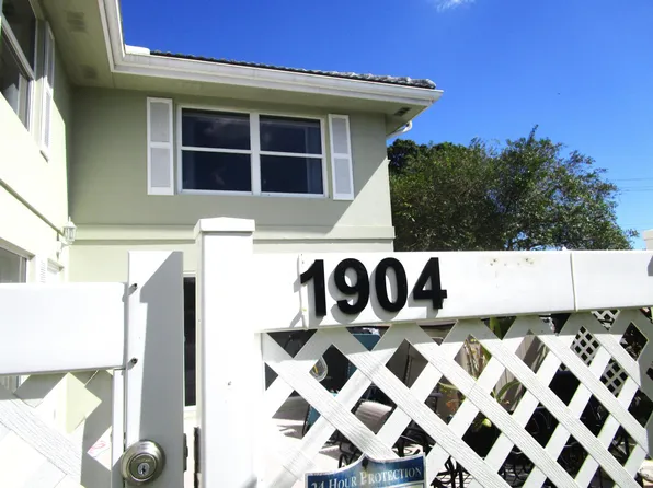 1904 Stratford Way #42d, West Palm Beach, FL 33409