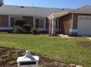 224 Woodlake Rd, Lake Elsinore, CA 92530