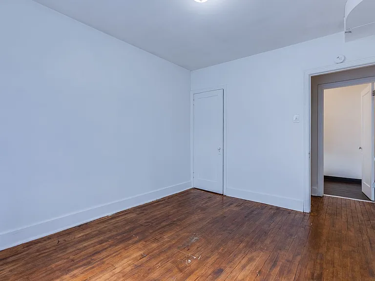 09 - 757 E Warrington — Photo 11
